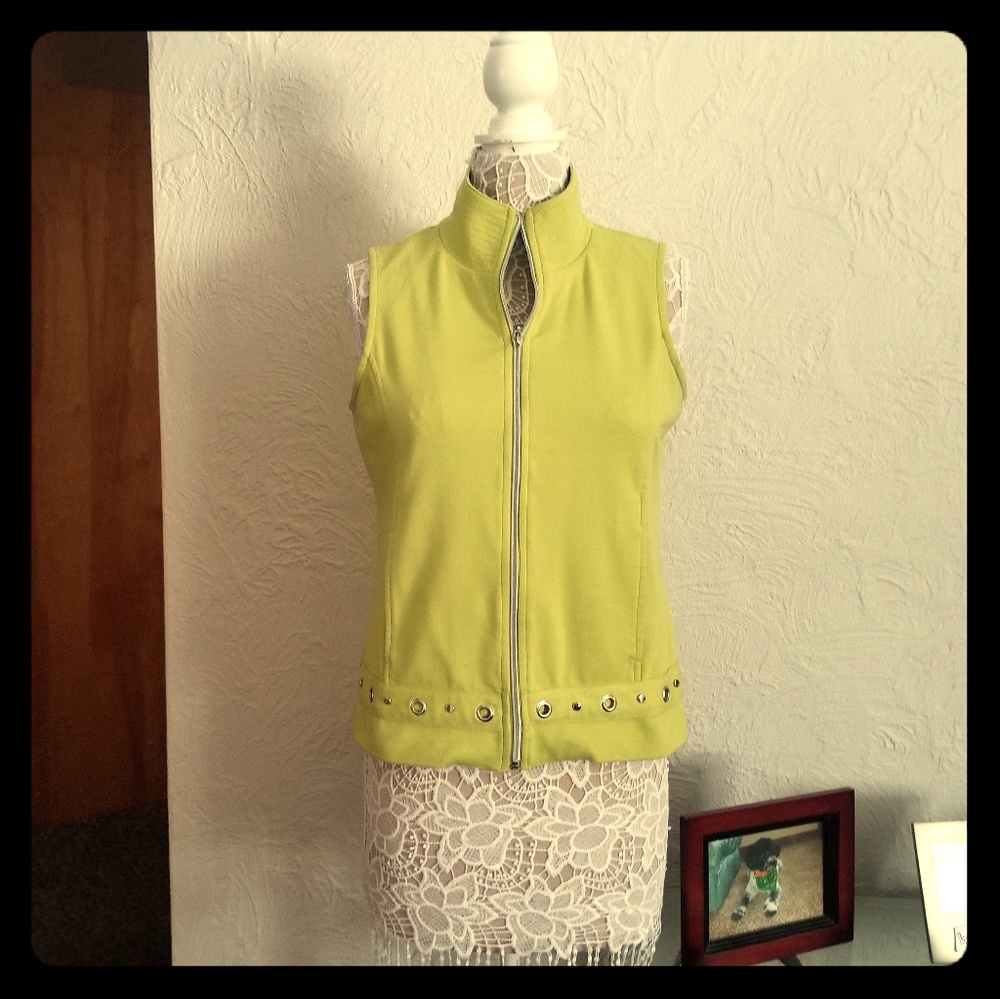 Blast lime green zip up vest